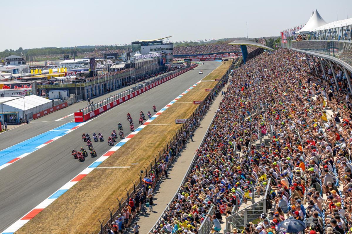 100 Jaar Tt Circuit Assen 2025 Glamping Incl Stroom Luaran gambar