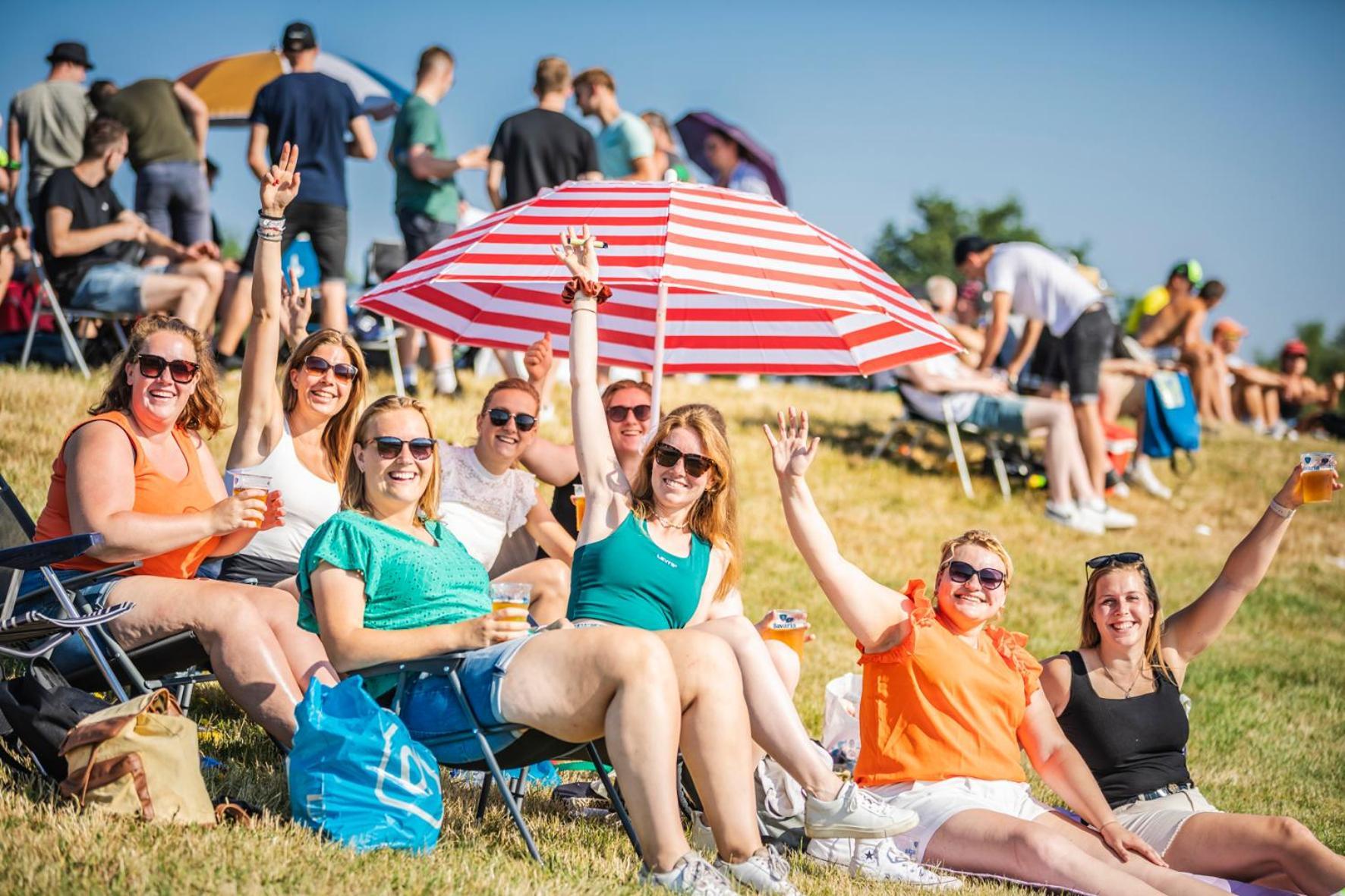 100 Jaar Tt Circuit Assen 2025 Glamping Incl Stroom Luaran gambar